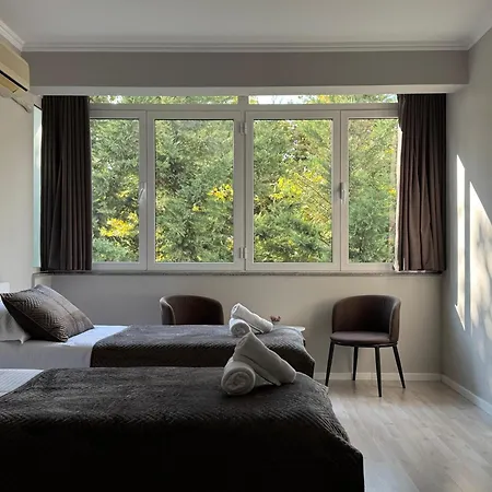 Casabnb-2 * Tirana